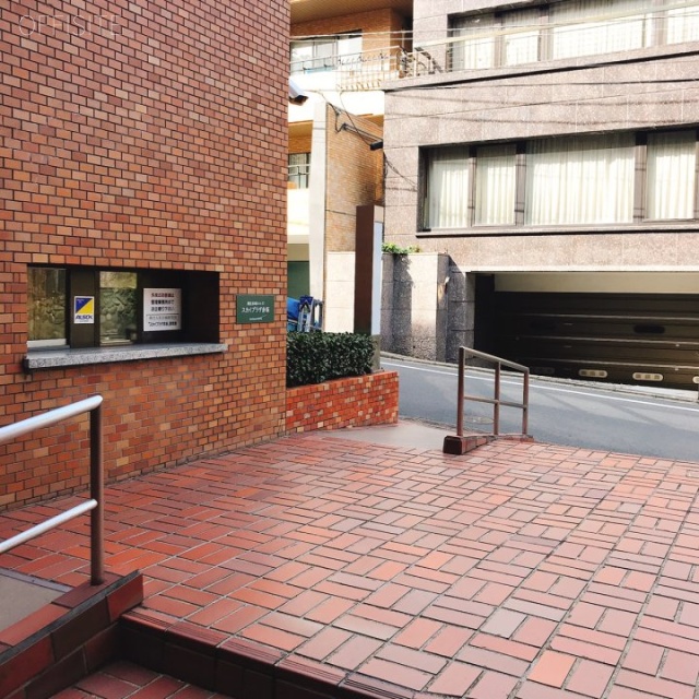 スカイプラザ赤坂 エントランス