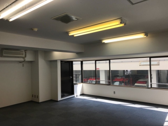 ニュー京橋ビル 室内