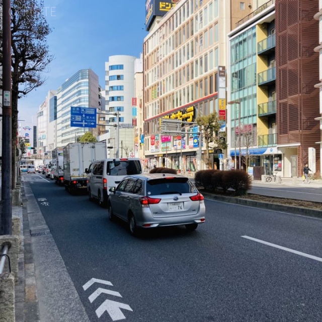 朝日生命立川ビル ビル前面道路