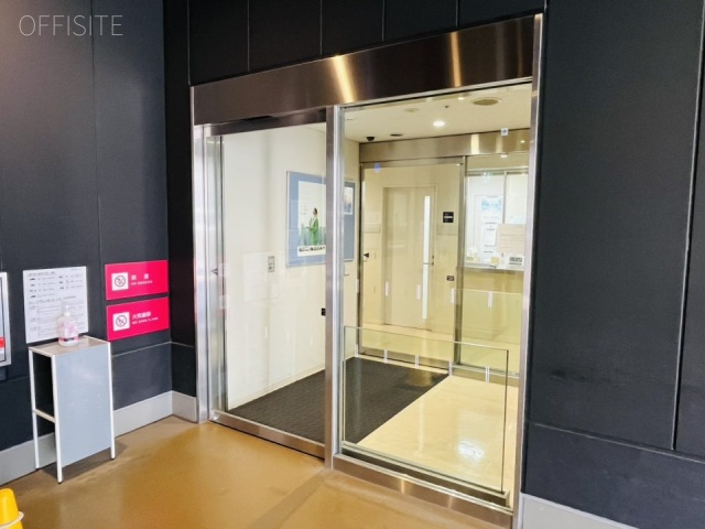 エンパイヤビル エントランス