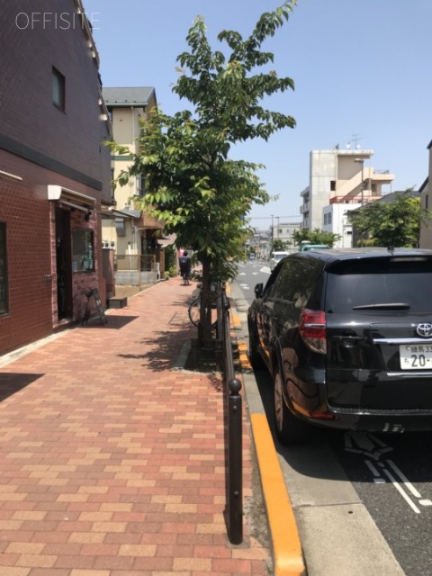 石神井ファインレジデンス ビル前面道路