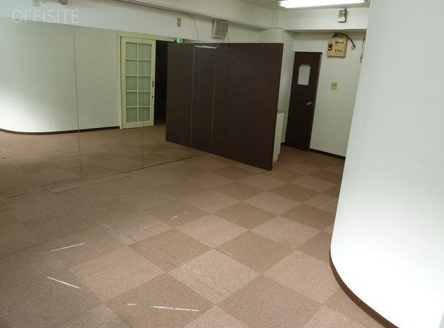 赤坂ロイヤルビル 室内