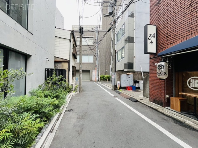 荒木町ガーデンズ 周辺