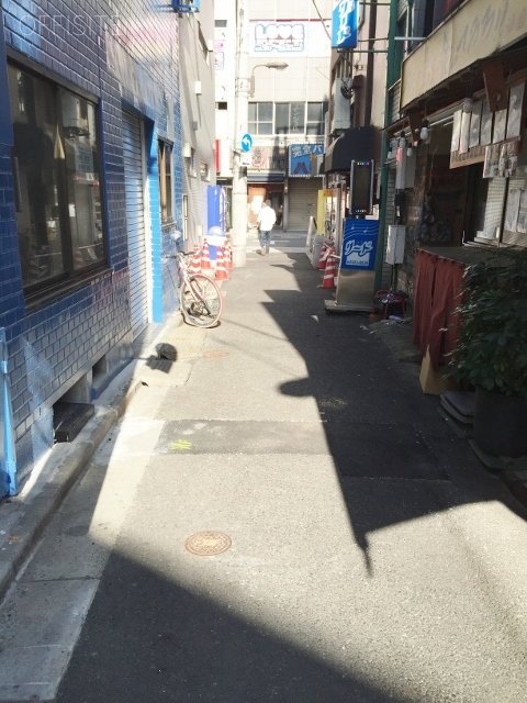 神田南口ビル ビル前面道路