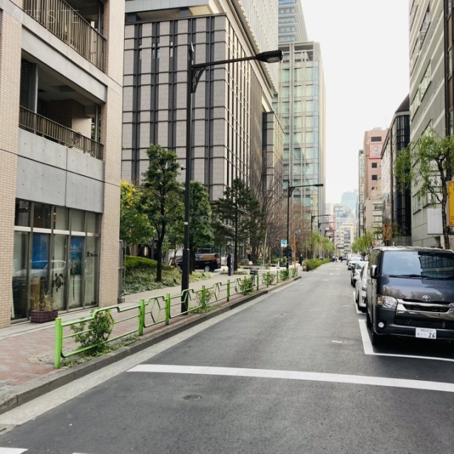 第一幸田ビル ビル前面道路