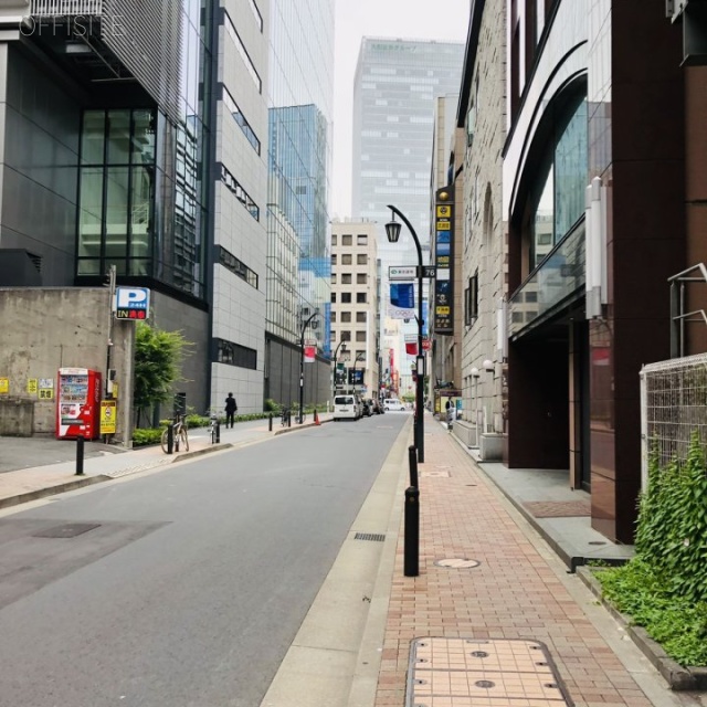 第一田中ビル ビル前面道路