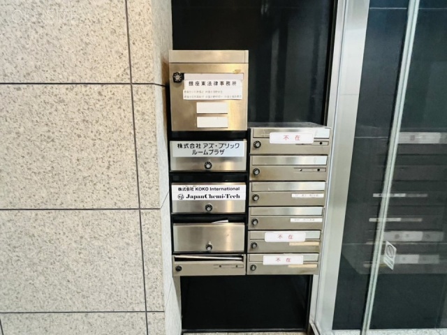 銀座東新ビル エントランス