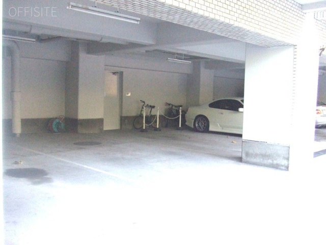 シャトー青山第3ビル　駐車場