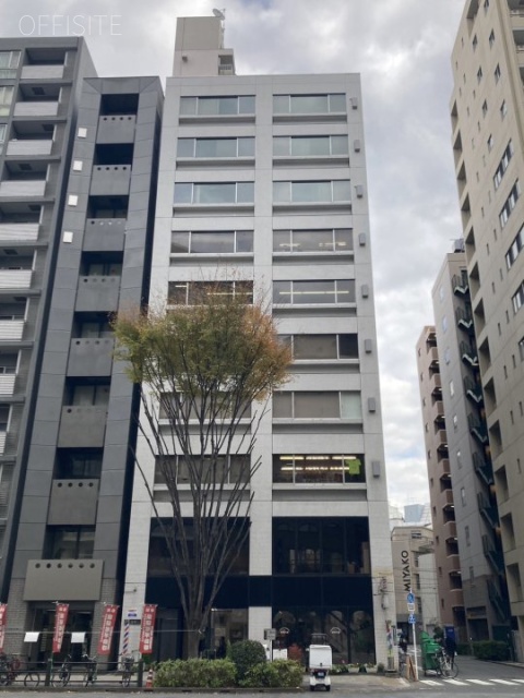 あきとみビル 外観