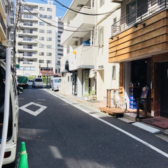 エビスオークビルⅠ ビル前面道路