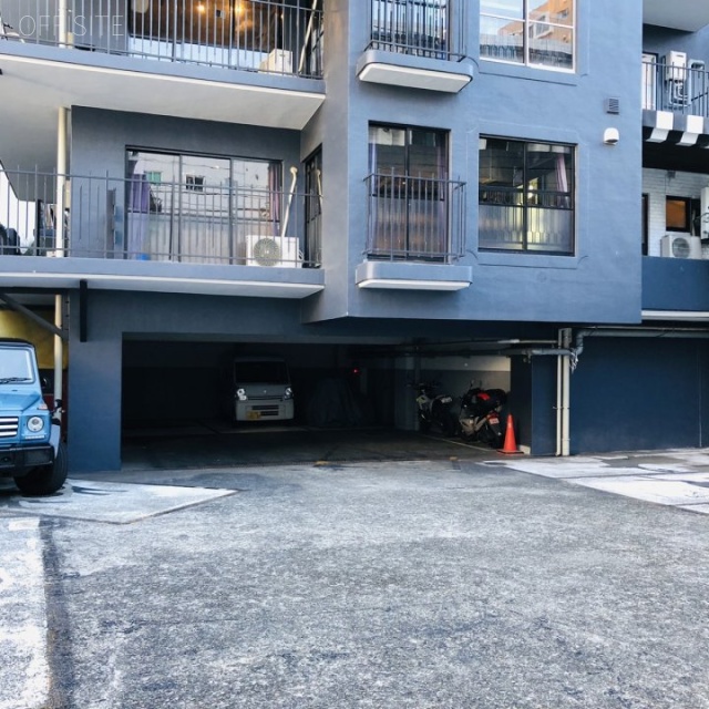 赤坂セントラルビル 駐車場