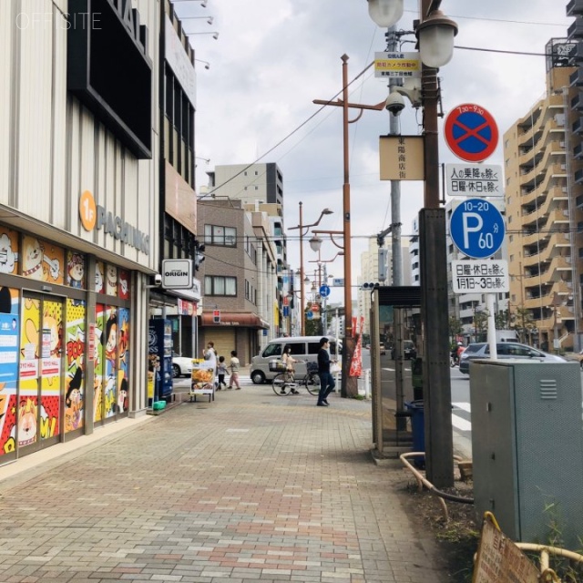 サンエトワール ビル前面道路