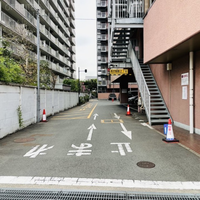 大森パークハイツ 駐車場