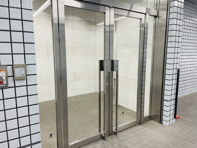 住友水道橋ビル　通用口
