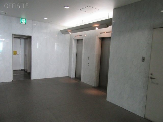 銀座オーミビル エレベーター