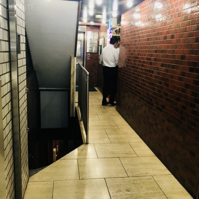 宮下パークビル エントランス