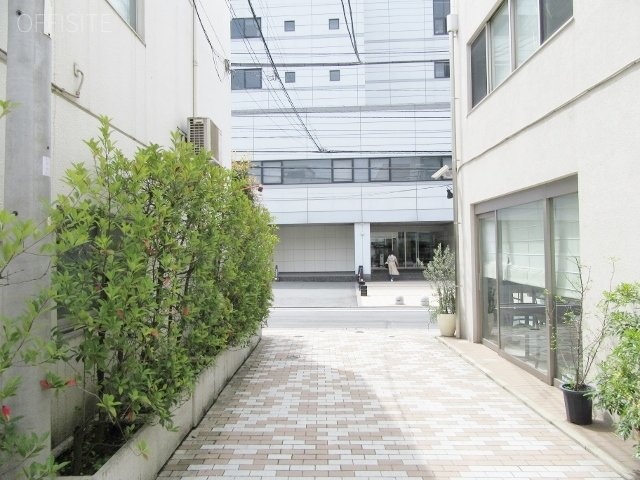 マーシュ北青山 周辺