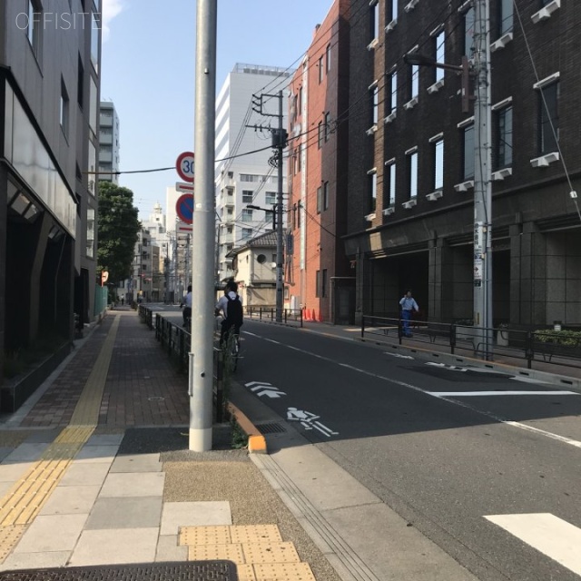 下谷(したや)ビル ビル前面道路