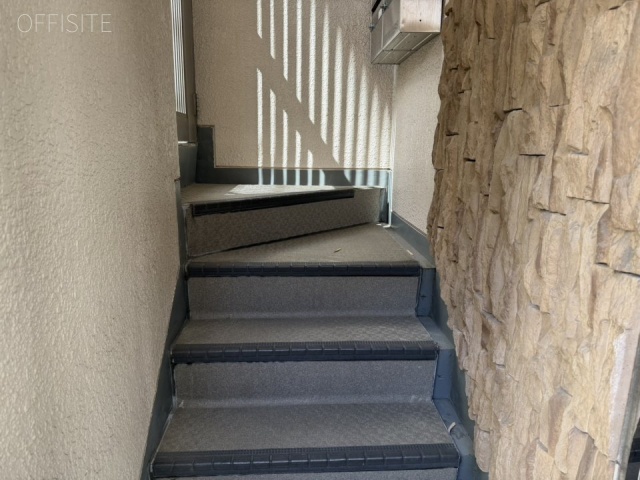 内神田ビル　階段