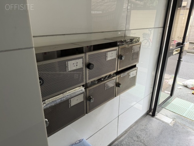 三部(ミベ)ビル　メールボックス