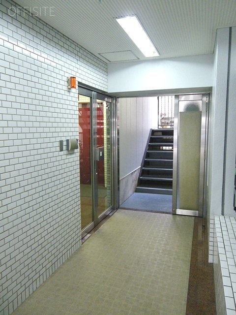 酒井ビル 4階 32.07坪　エントランス