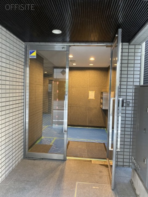 ルーツビル エントランス