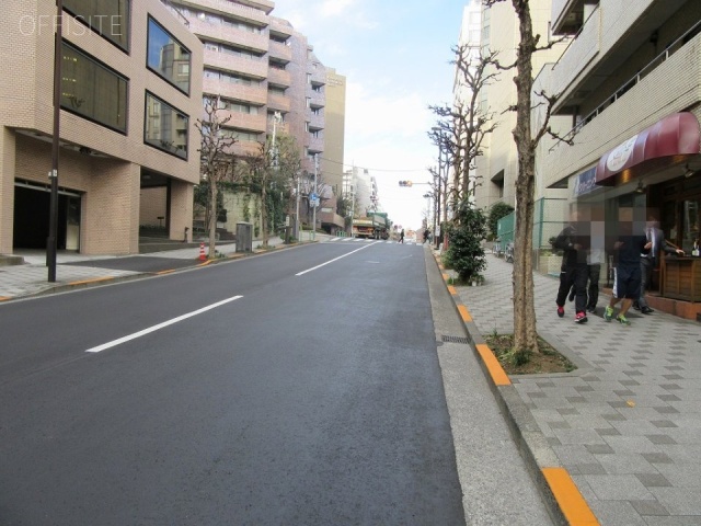 相模屋第1ビル ビル前面道路