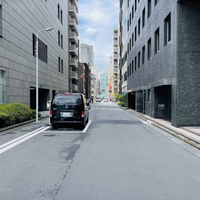 小原ビル 前面道路