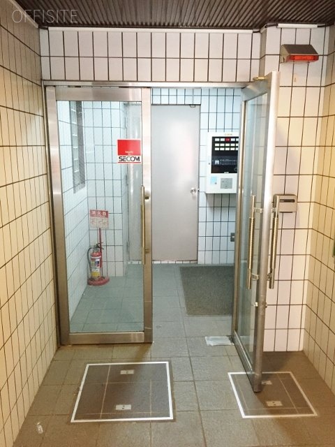 イーストテラスビル エントランス