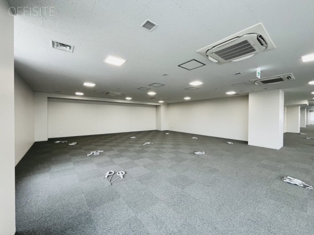 ウィラ大井　基準階角部分