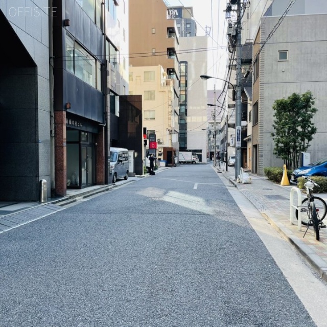 北村ビル ビル前面道路
