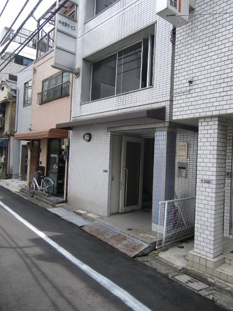 ソカロアキバビル 外観