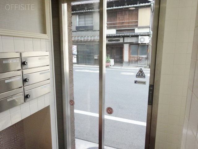 稲荷町鈴木ビル 画像