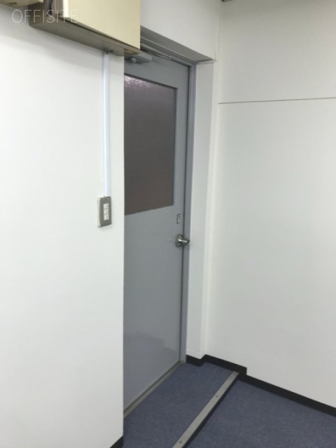 大木ビル 203号室 貸室入口
