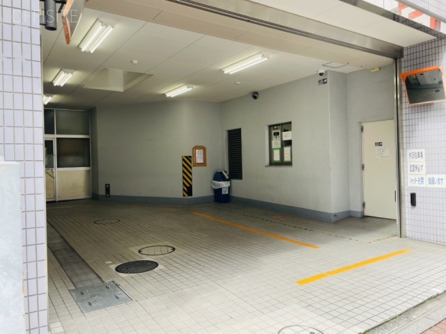 御徒町中央ビル　駐車場