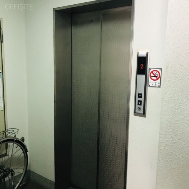 ミヤタビル エレベーター