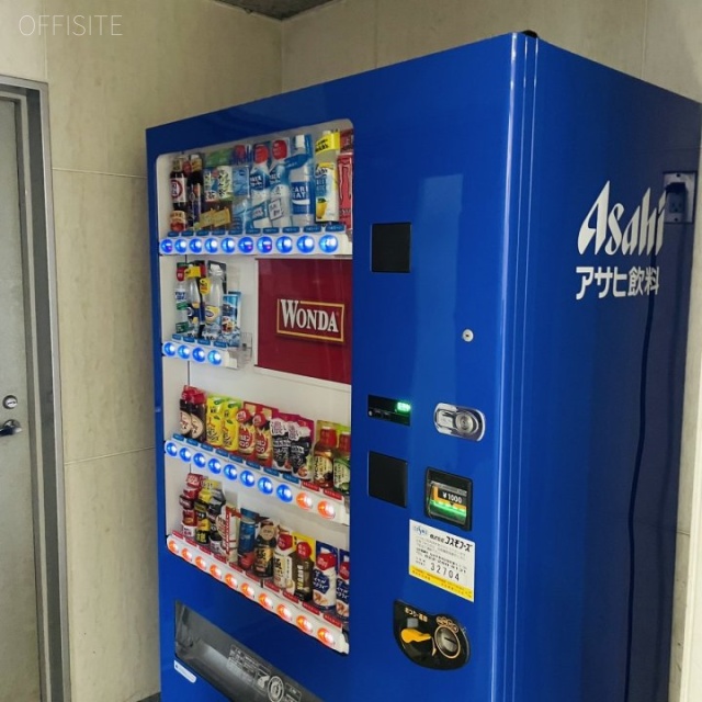 花本ビル　自動販売機