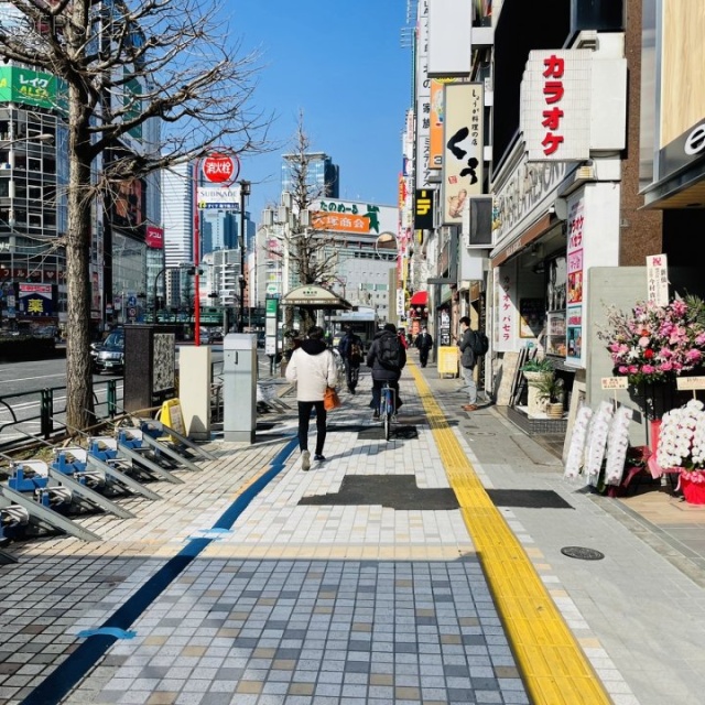 第134東京ビル ビル前面道路