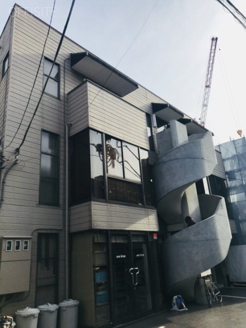 KITビル 外観