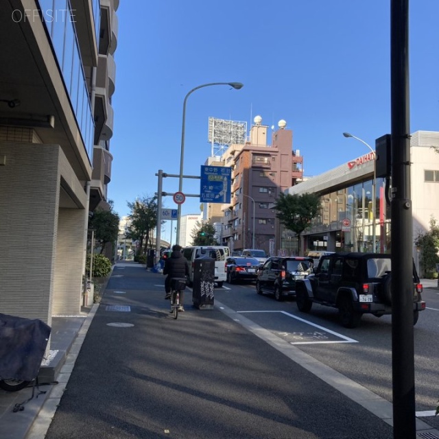 渋谷MKビル ビル前面道路