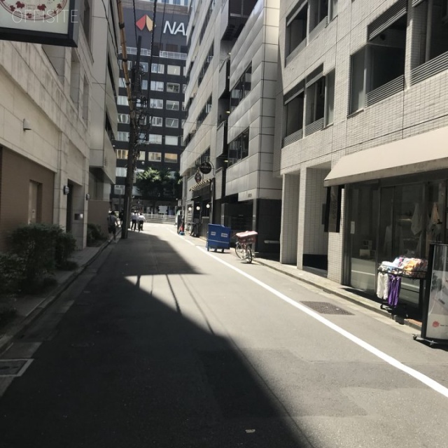 ソフィア・スクエア銀座ビル ビル前面道路