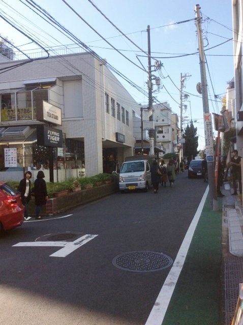 長塚ビル ビル周辺道路