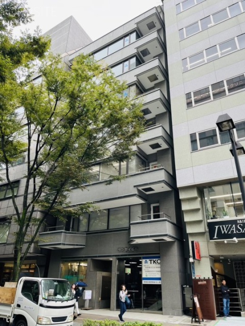 新横浜サンセイビル 外観