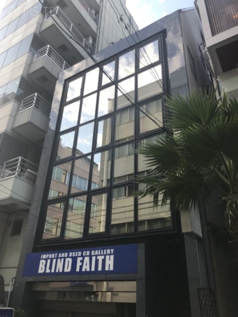 西新宿ウインズビル　外観