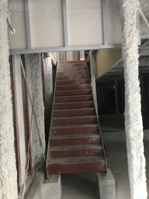 西新宿7丁目店舗 エントランス