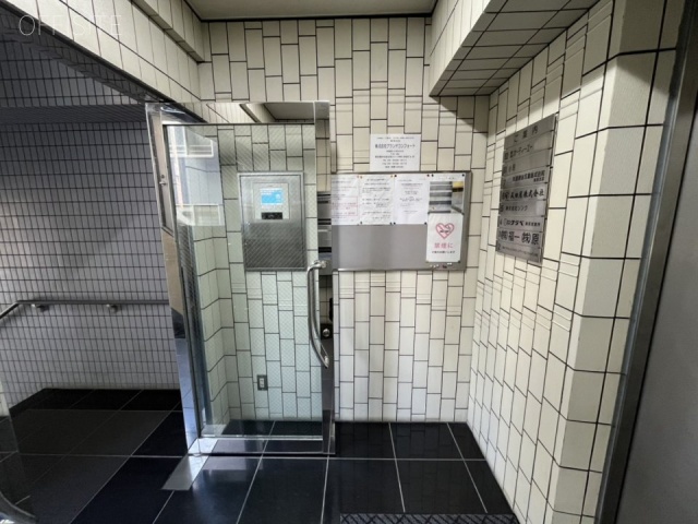 第1小田ビル　エントランス