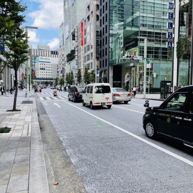 アサコ銀座ビル ビル前面道路