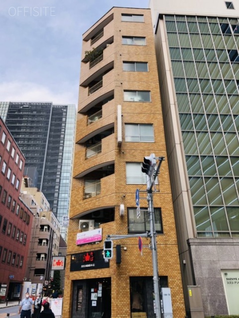 虎ノ門ファーストビル　外観
