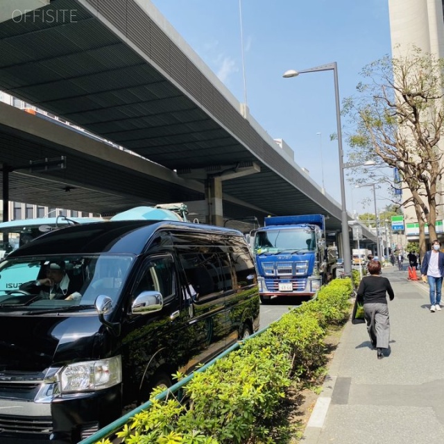 赤坂1丁目センタービル ビル前面道路