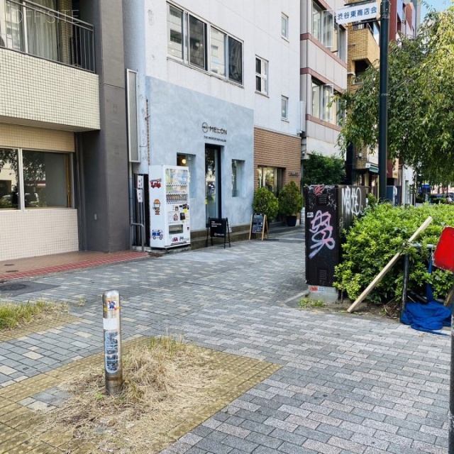 渋谷ソーシャルハイツ 前面道路